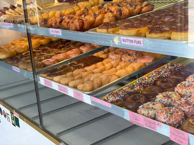 Ronald's Donuts foto 5