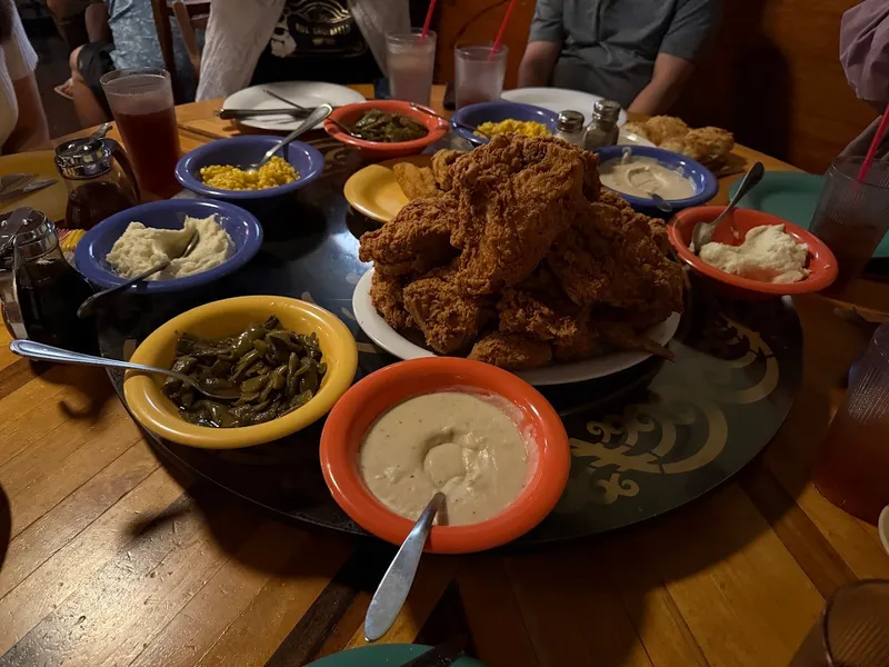 Babes Chicken Dinner House foto 10