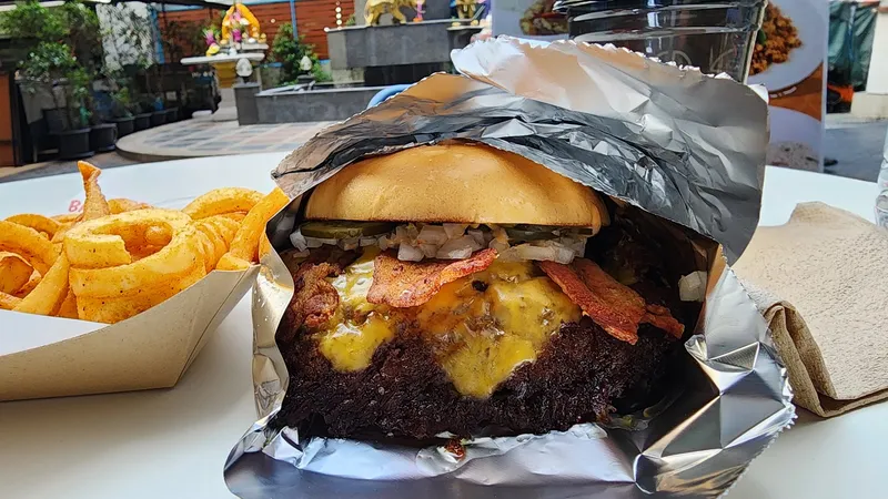 Barney's Burger Joint photo 6