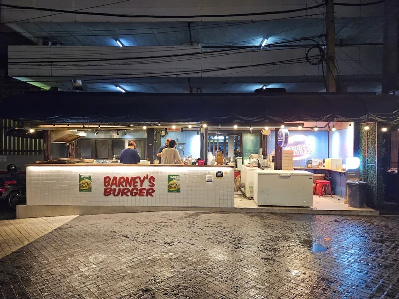 Barney's Burger Joint photo 10