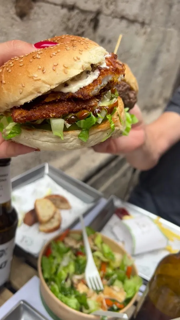 Fancy the Burger House photo 8