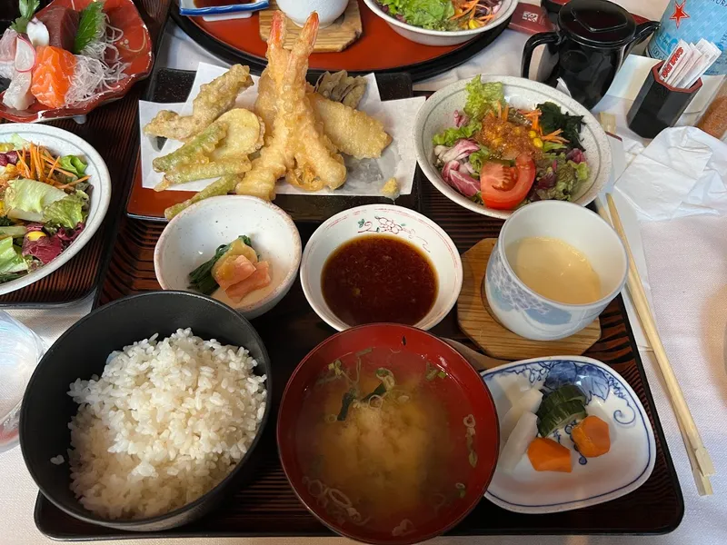Tokuyoshi foto 9