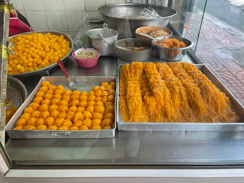 Kanaman Talat Phlu (Sweet Shop) photo 10