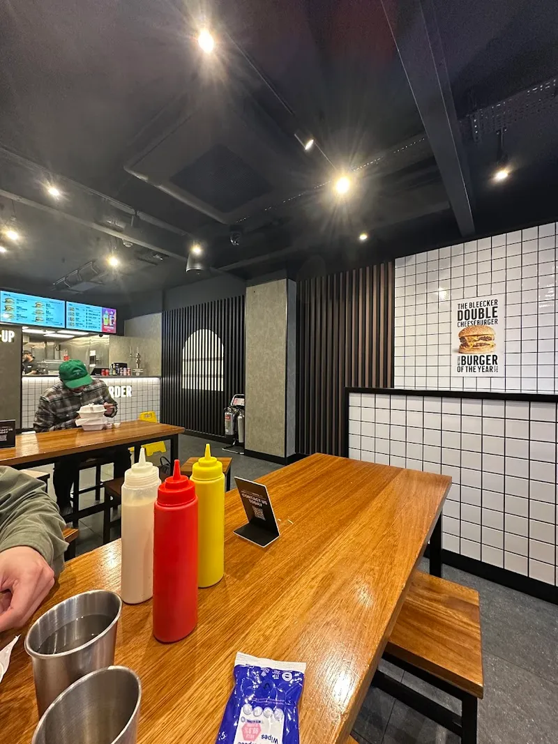 Bleecker Burger photo 6