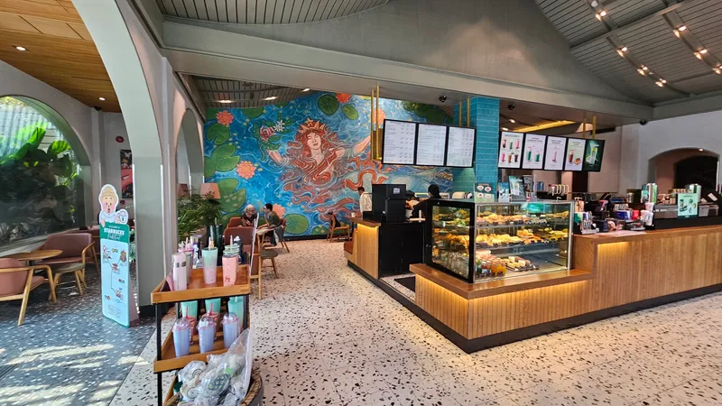 Starbucks photo 5
