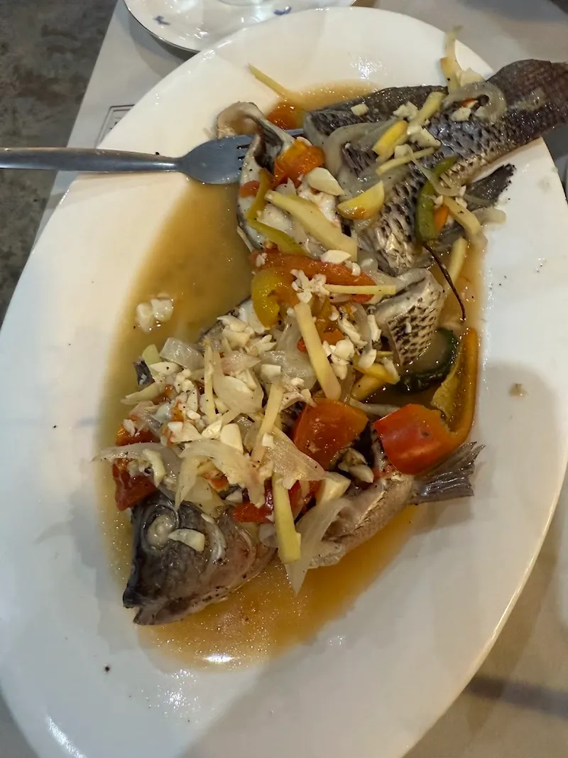 Rachel's Tuna Grill photo 10