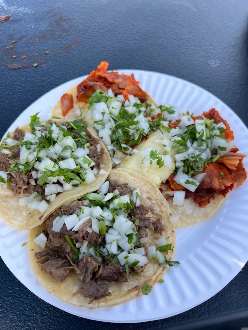 Leo's Tacos photo 9