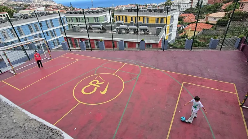 Campo de Futebol CR7 (Quinta Falcão) foto 8