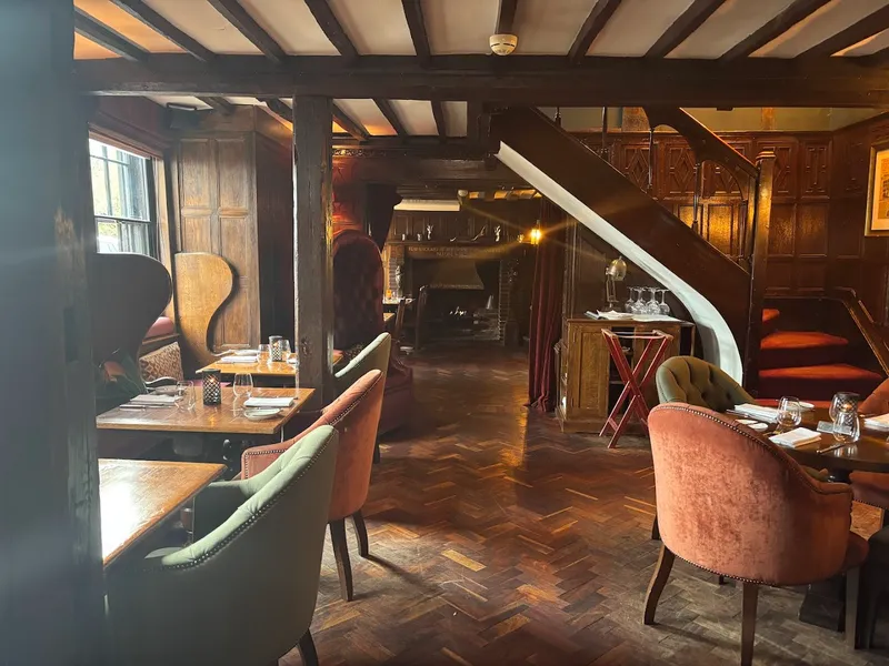 The Hinds Head photo 10