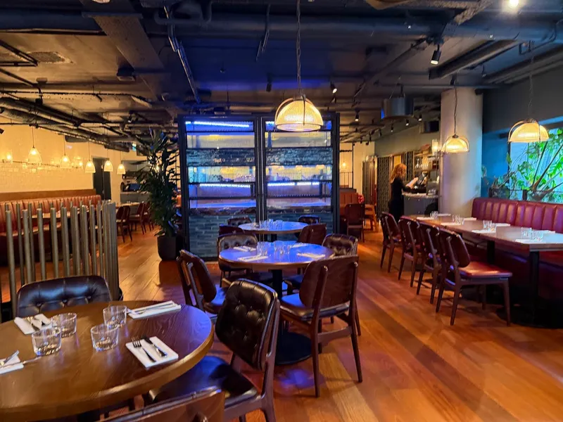 Burger & Lobster photo 10