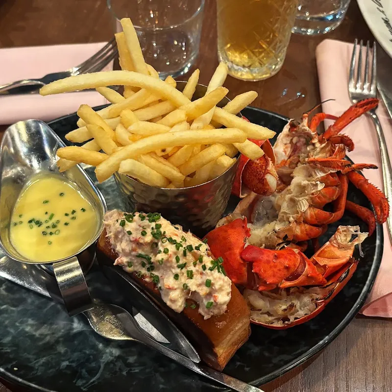 Burger & Lobster photo 6