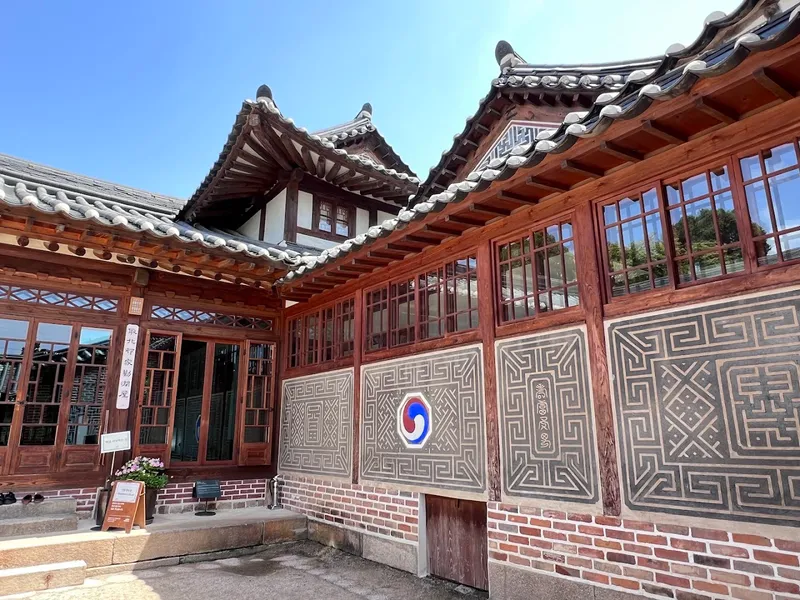Bukchon Hanok Village foto 6