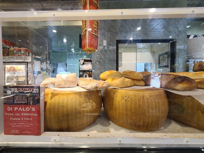 Di Palo's Fine Foods foto 9