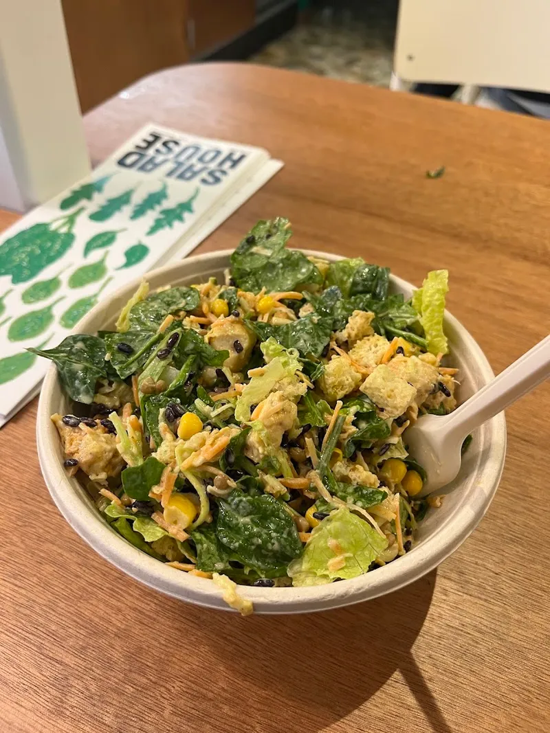 Salad House photo 5
