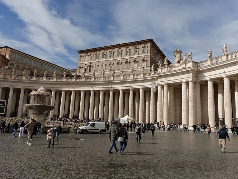 Piazza San Pietro foto 10