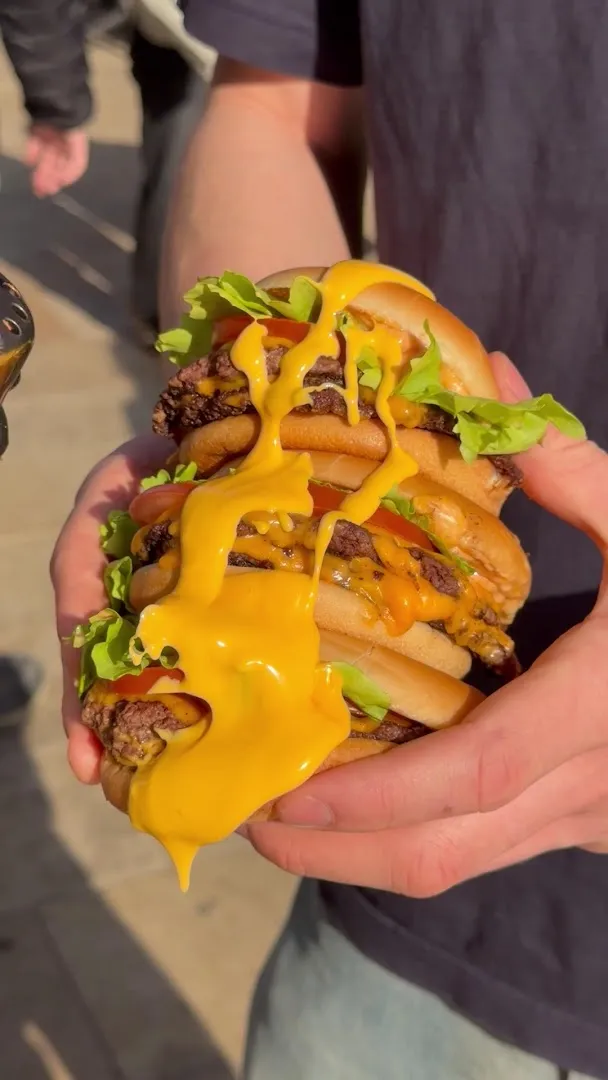 Bud's Burger foto 8