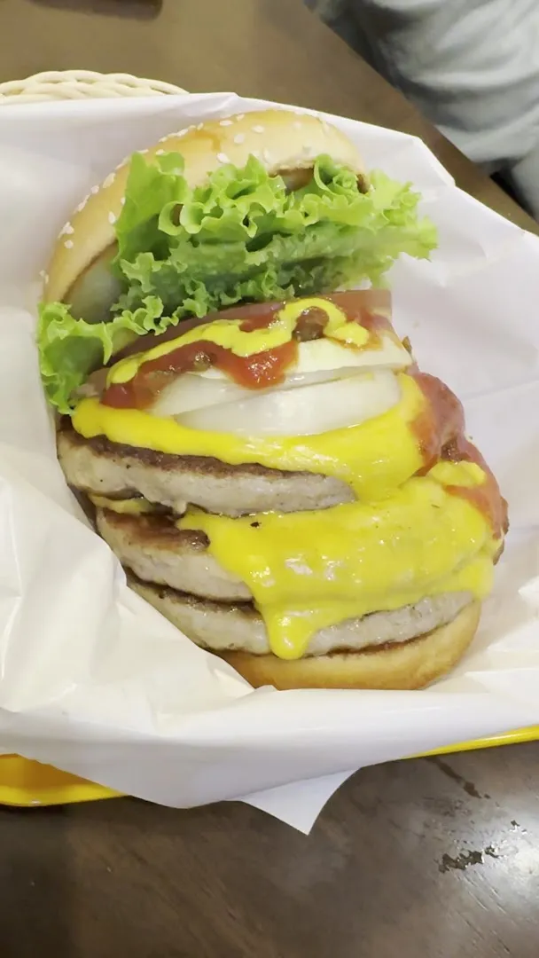Freshness Burger photo 8