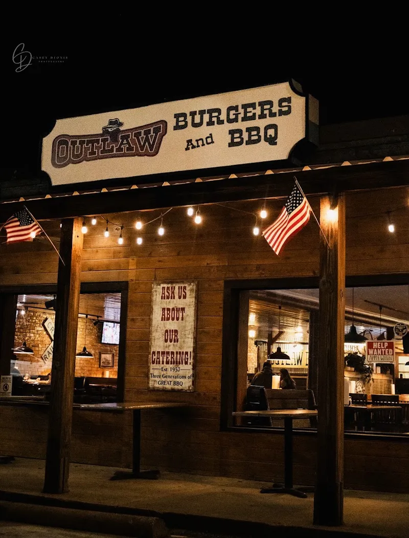 Outlaw Burgers