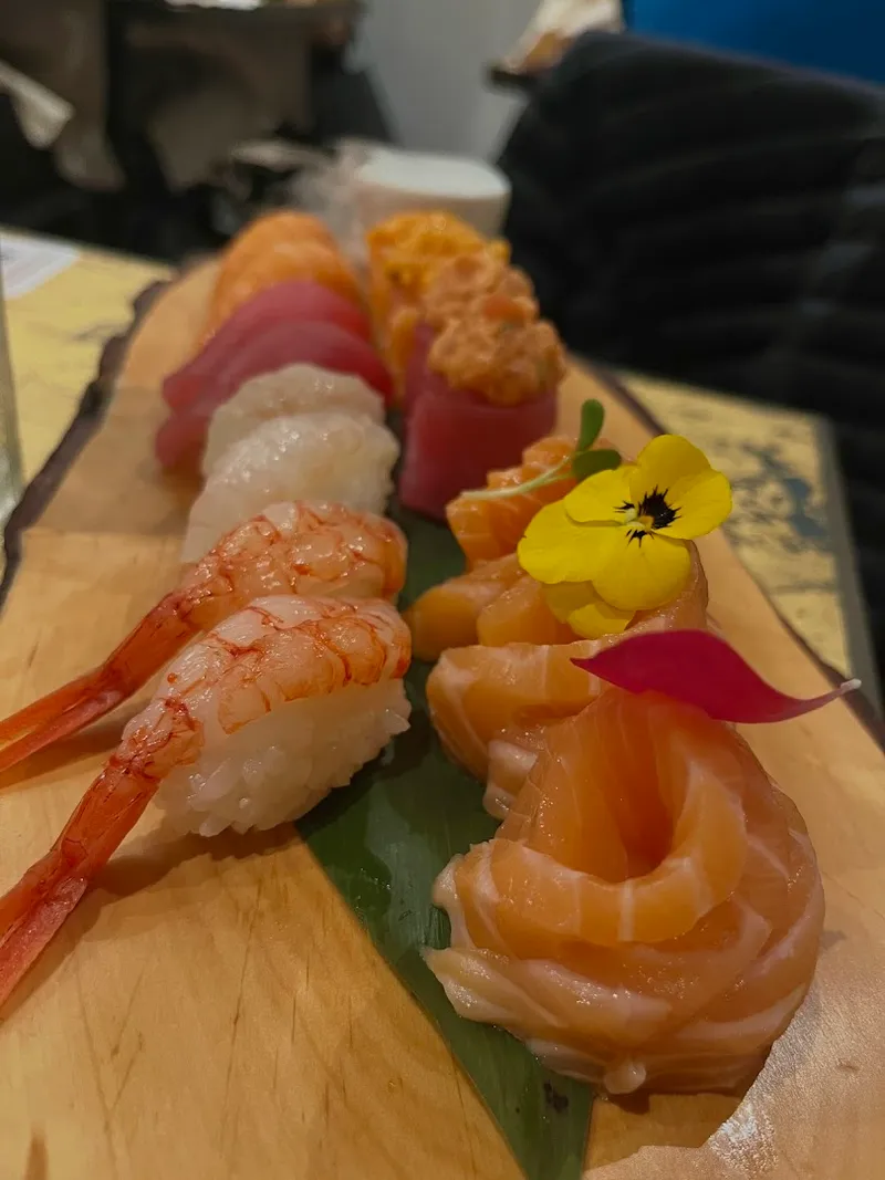 MIsushi Restaurant foto 6