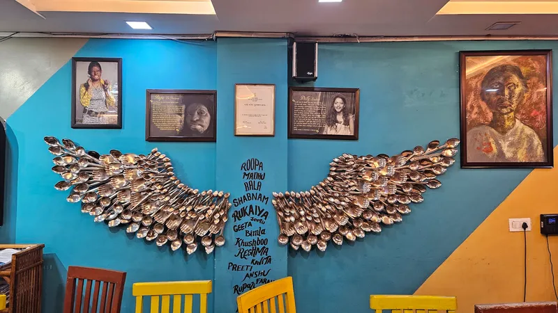 Sheroes Hangout photo 7