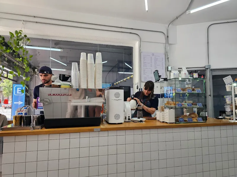 R3 Coffee Miraflores foto 9