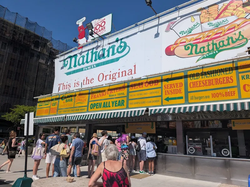 Nathan's Famous foto 7