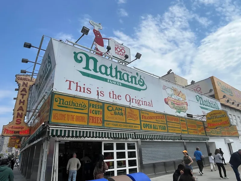 Nathan's Famous foto 5
