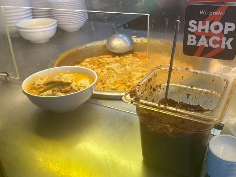Heng Kee Curry Chicken Bee Hoon photo 10