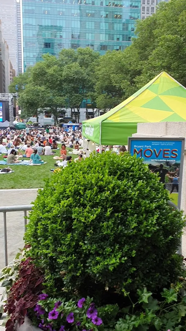 Bryant Park Winter Village photo 8