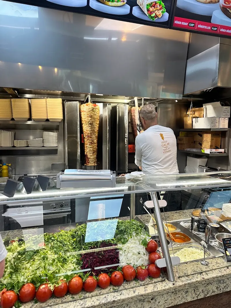 Doner Restaurant Berlin Mitte photo 6