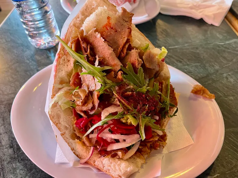 Doner Restaurant Berlin Mitte photo 7