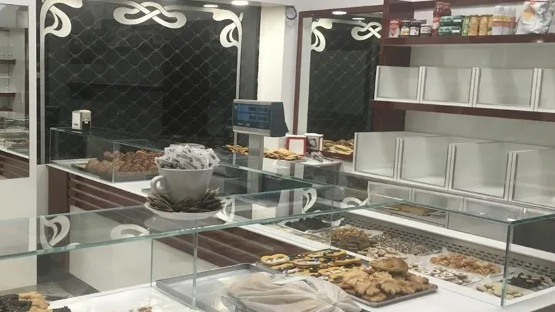 Panificio Pasticceria (via Tortona 1)