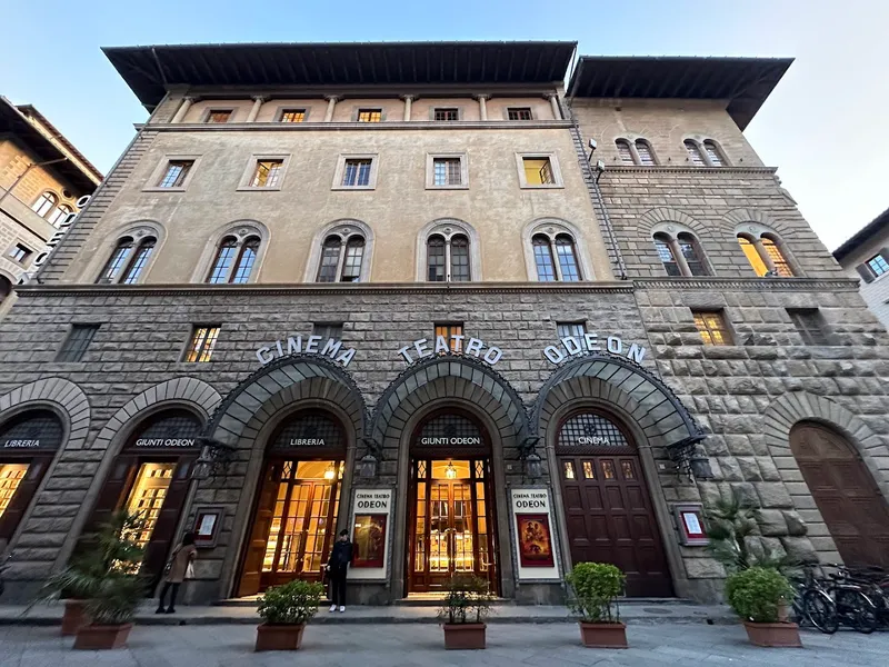 Cinema Odeon Firenze foto 5