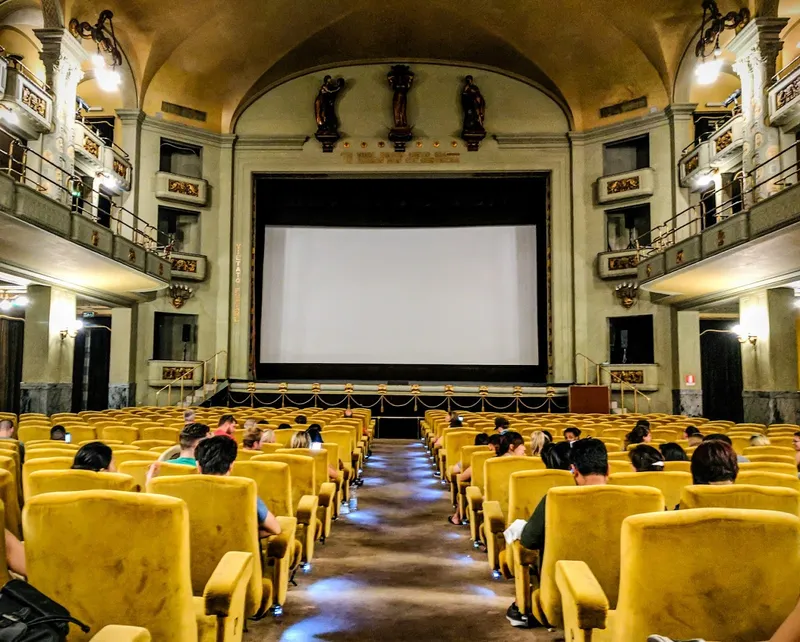 Cinema Odeon Firenze foto 6