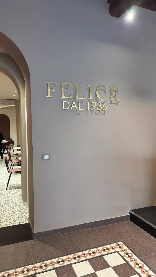Felice on the Go photo 10