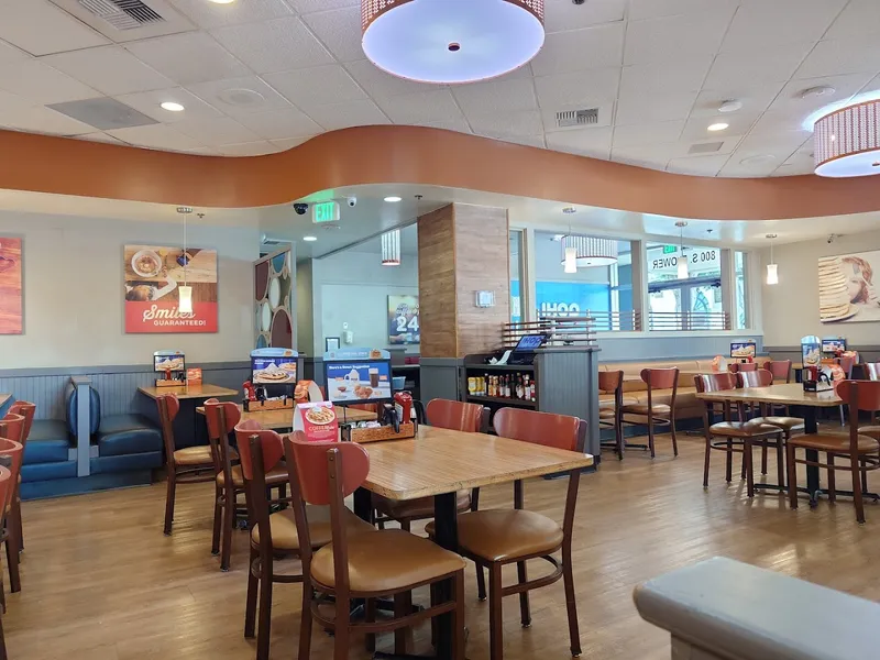 IHOP photo 12