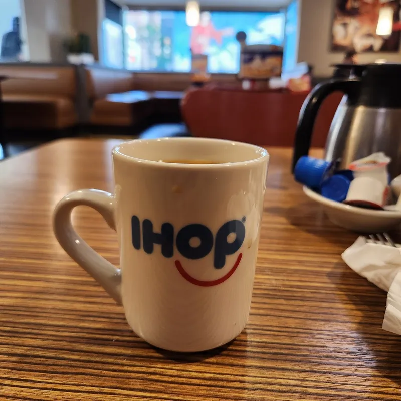 IHOP photo 13
