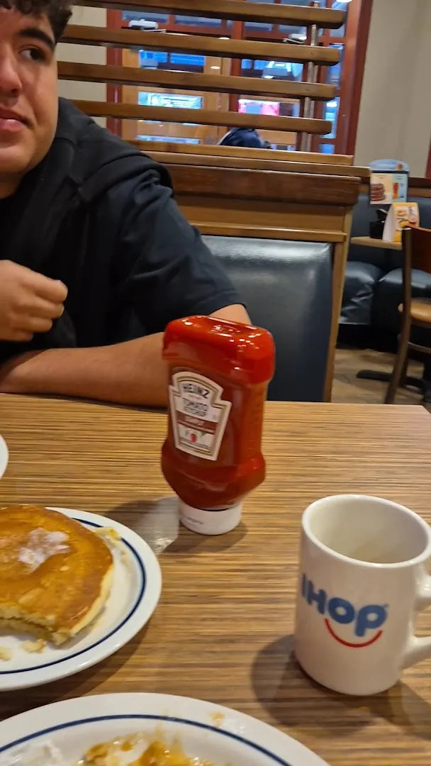 IHOP photo 8