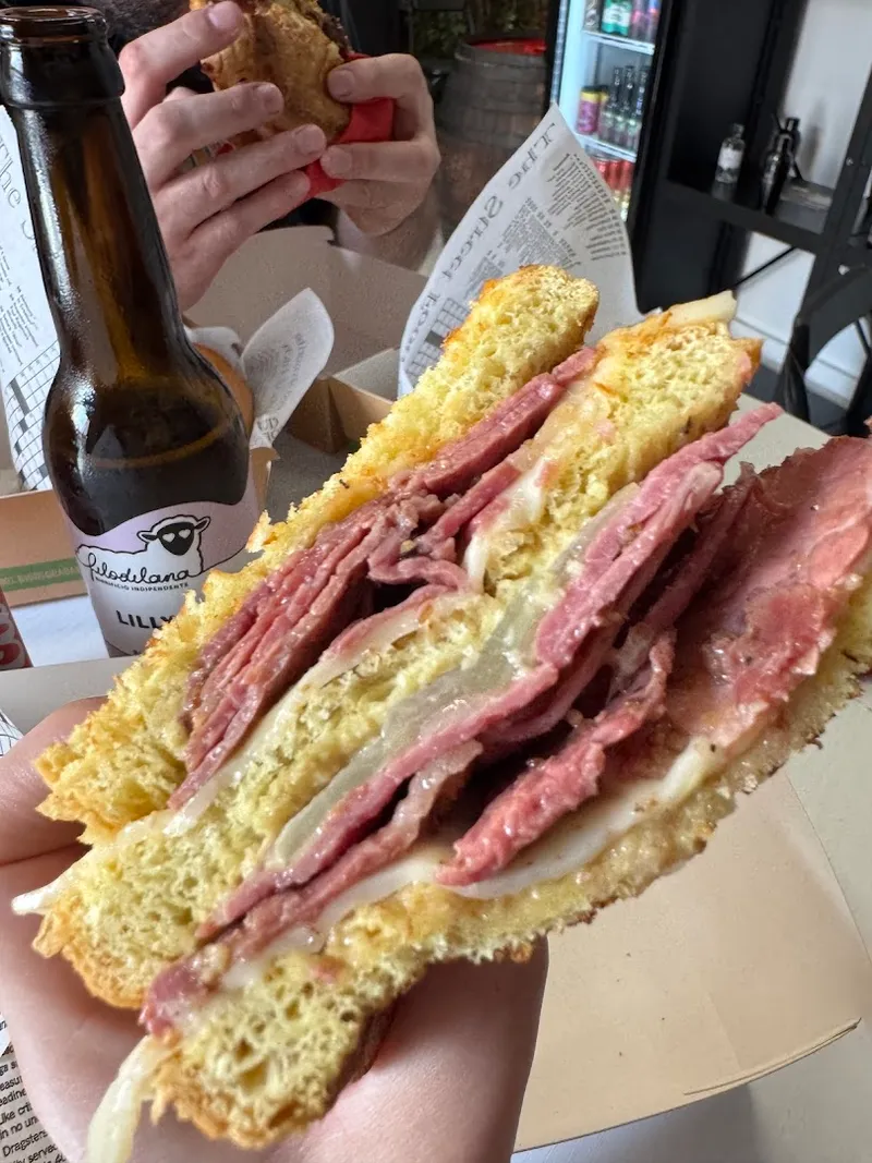 Rifocillatorio American BBQ & Deli foto 10