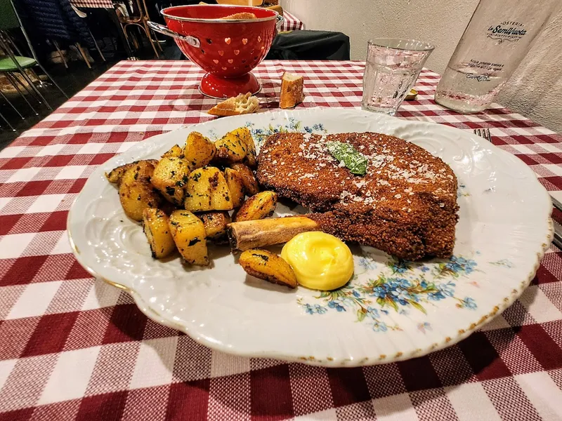 L'Osteria La Semivuota photo 7