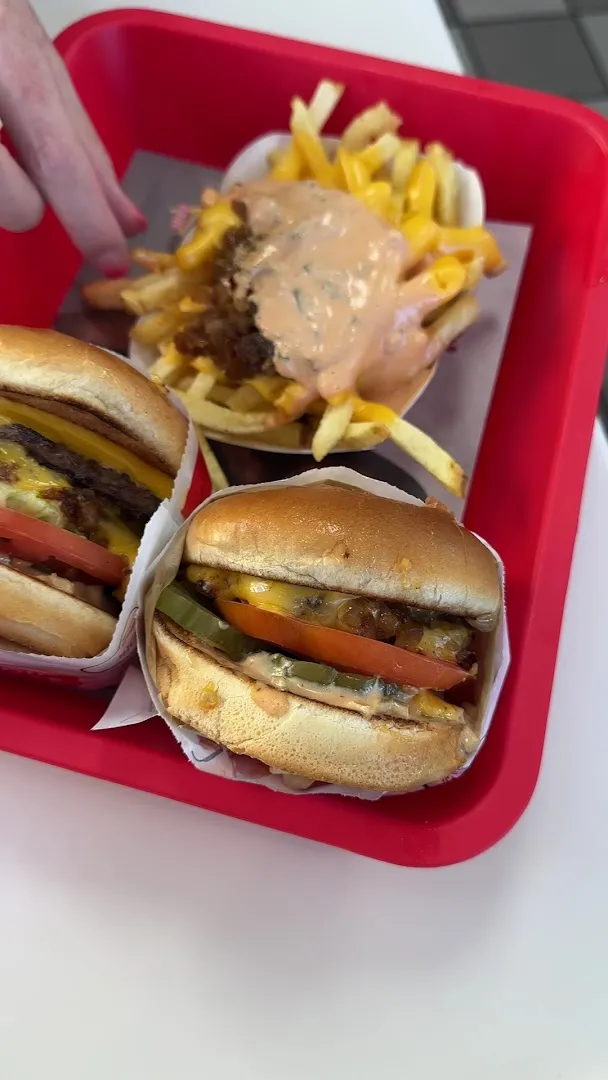 In-N-Out Burger photo 10