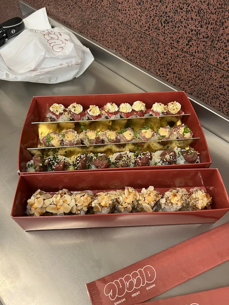 Duccio Smash Meat Sushi - Torino photo 6