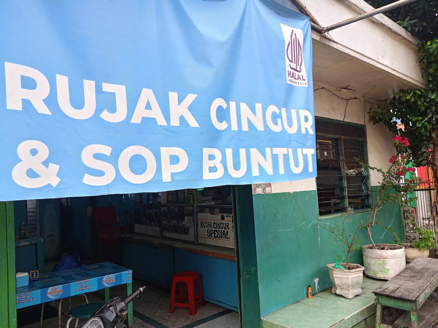Rujak Cingur at Rujak Cingur dan Sop Buntut Genteng Durasim