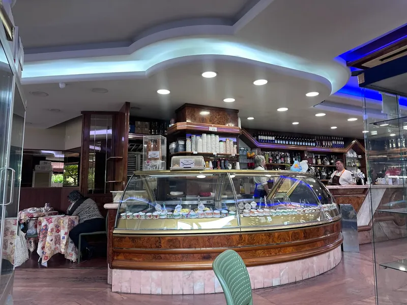 Bar Santoro photo 6