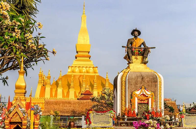 Pha That Luang foto 5