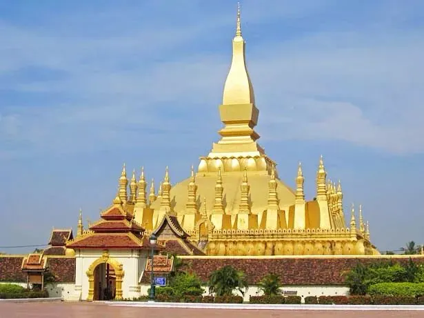 Pha That Luang foto 10