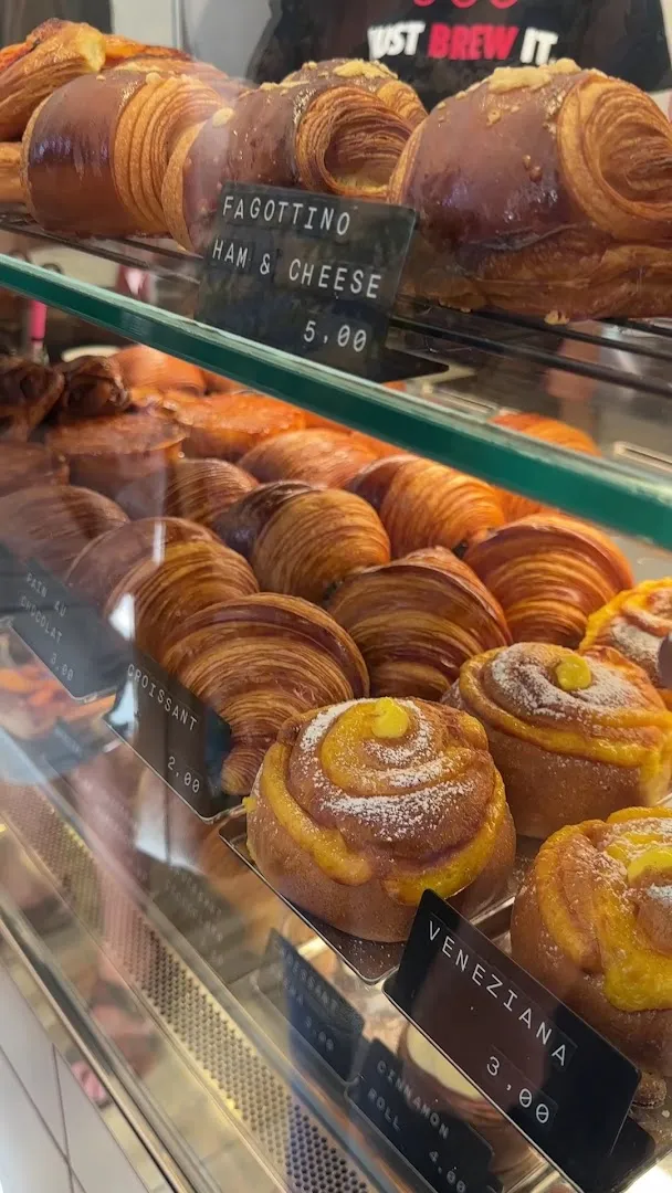 Love - Specialty Croissants photo 8