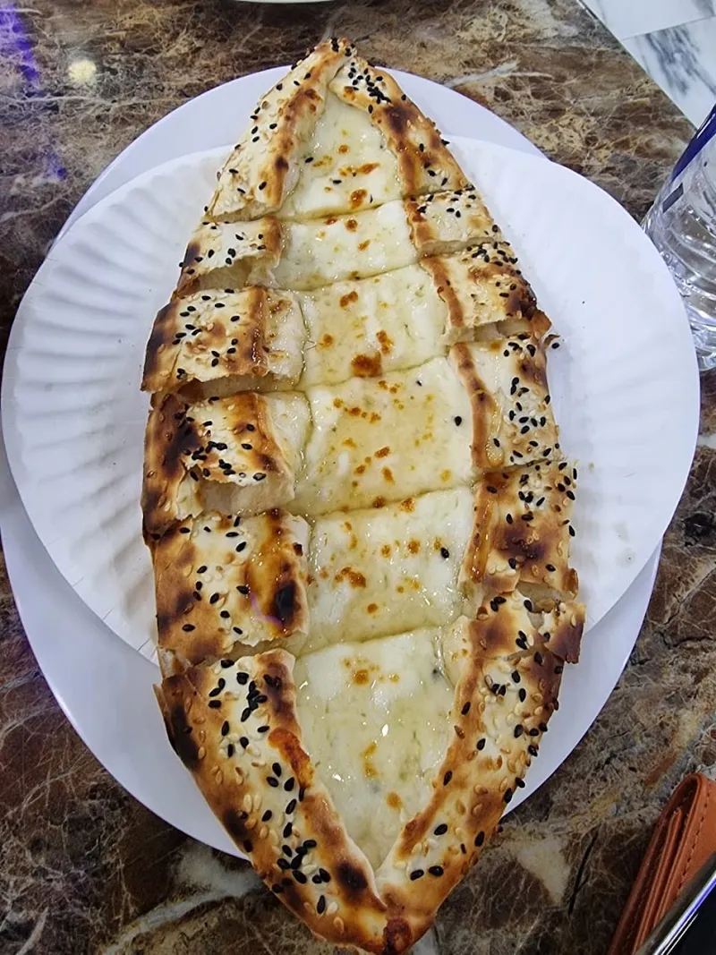 Al-Mashareq Restaurant photo 10
