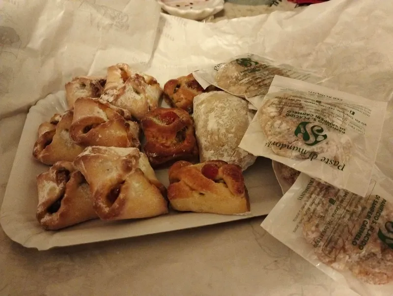 San Placido Bakery foto 9