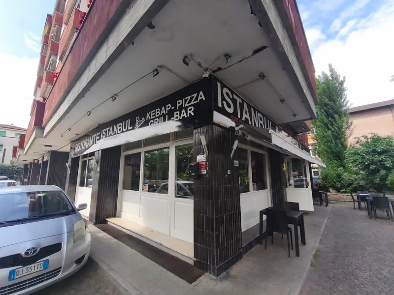 Ristorante Istanbul Kebab Pizza Grill Bar foto 5